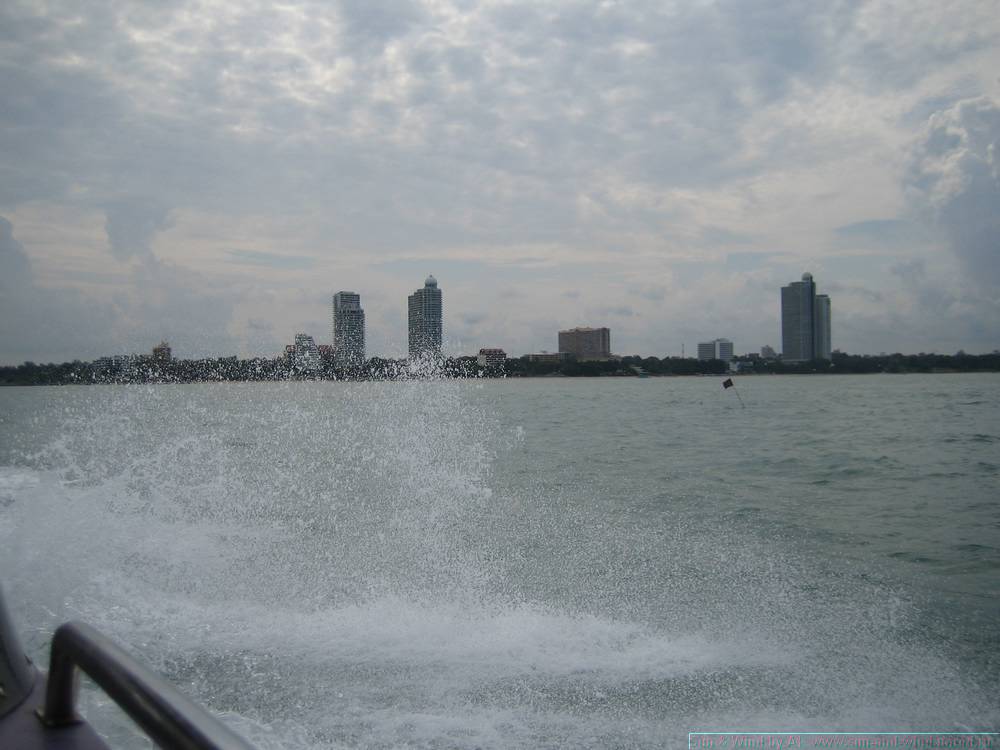 2006-03-thai_225.jpg