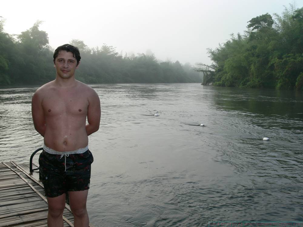 2006-03-thai_410.jpg
